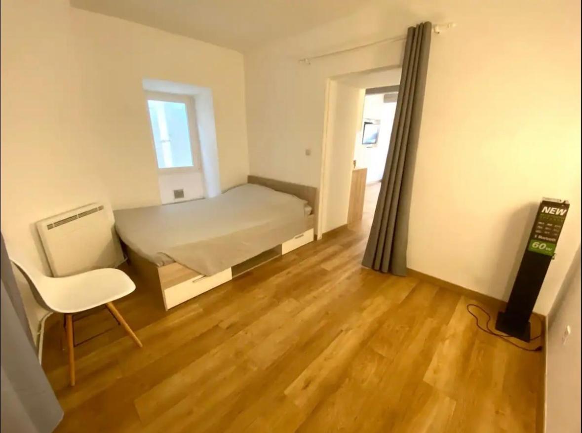 Chez Camille Et David Apartment Sorgues Luaran gambar